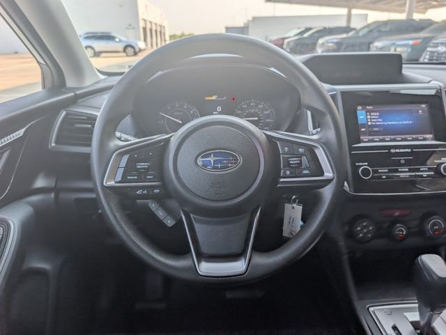 Used 2020 White Subaru Base image 23