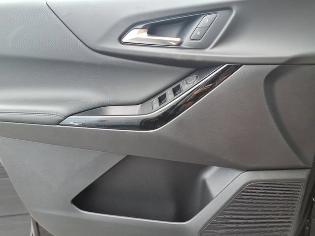 New 2027 Mosaic Black Metallic Chevrolet LT image 13