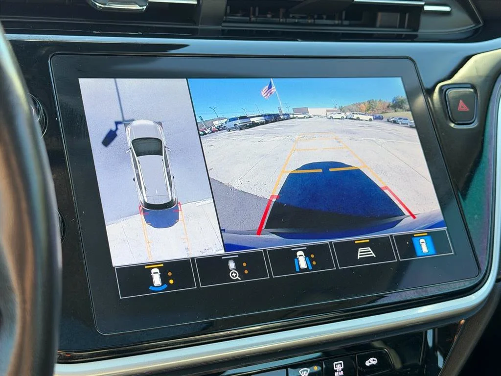Used 2022 Blue Chevrolet Premier image 29