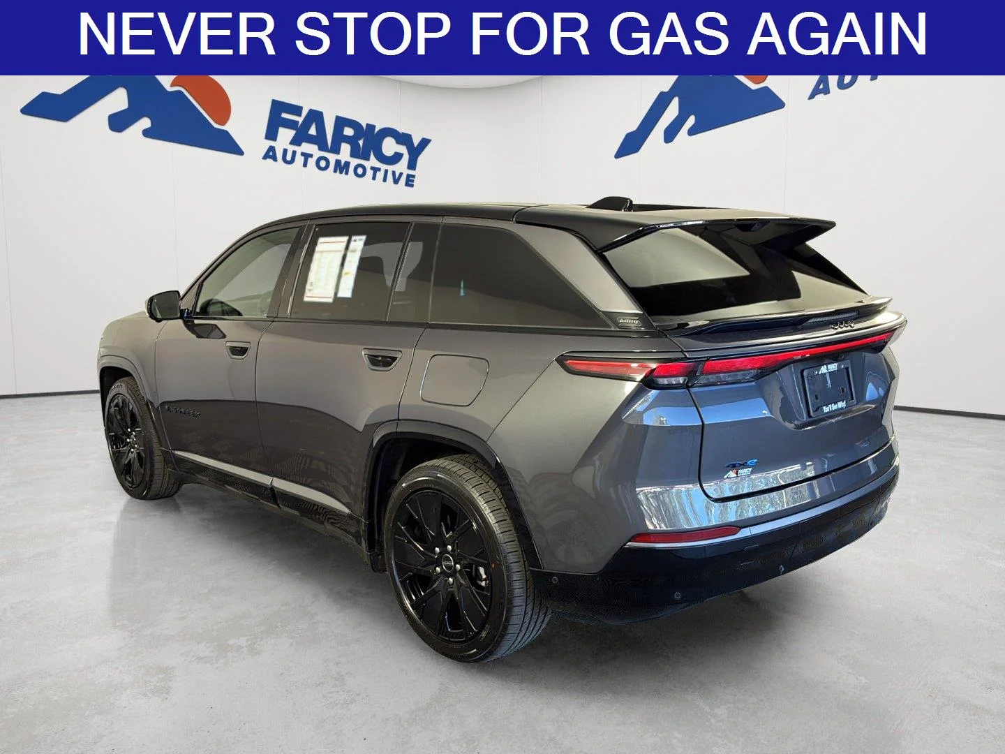 Used 2024 Baltic Gray Metallic Clearcoat Jeep Launch Edition image 7