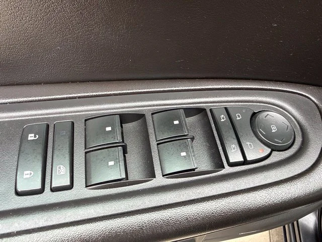 Used 2017 Black GMC Limited image 28