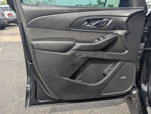 2021 Chevrolet Traverse High Country - Photo 16