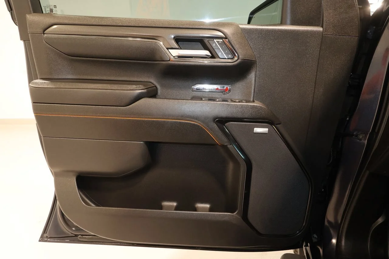 Used 2024 Titanium Rush Metallic GMC AT4 image 25