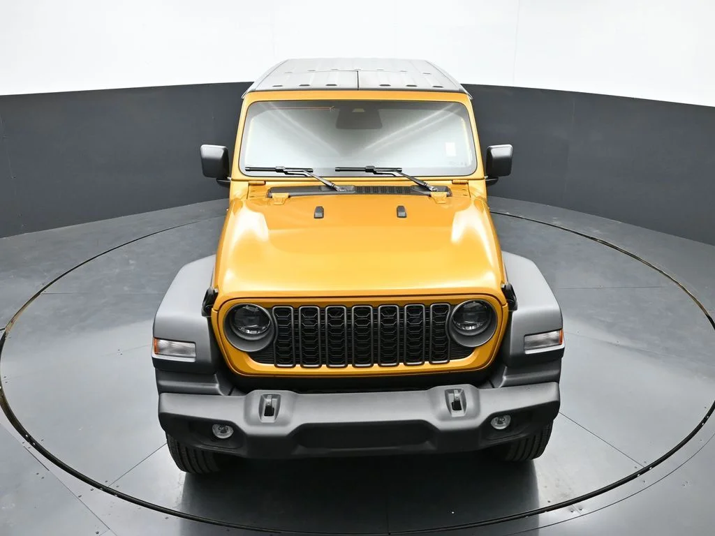 New 2026 Goldilocks Exterior Paint Jeep Sport S image 41