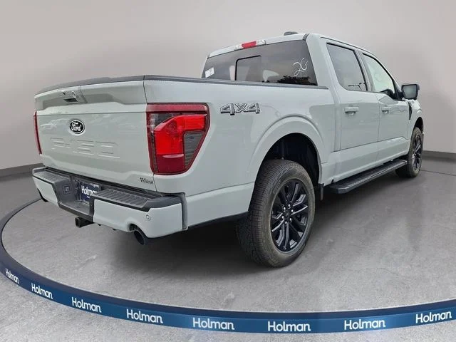 New 2026 Avalanche Ford XLT image 4