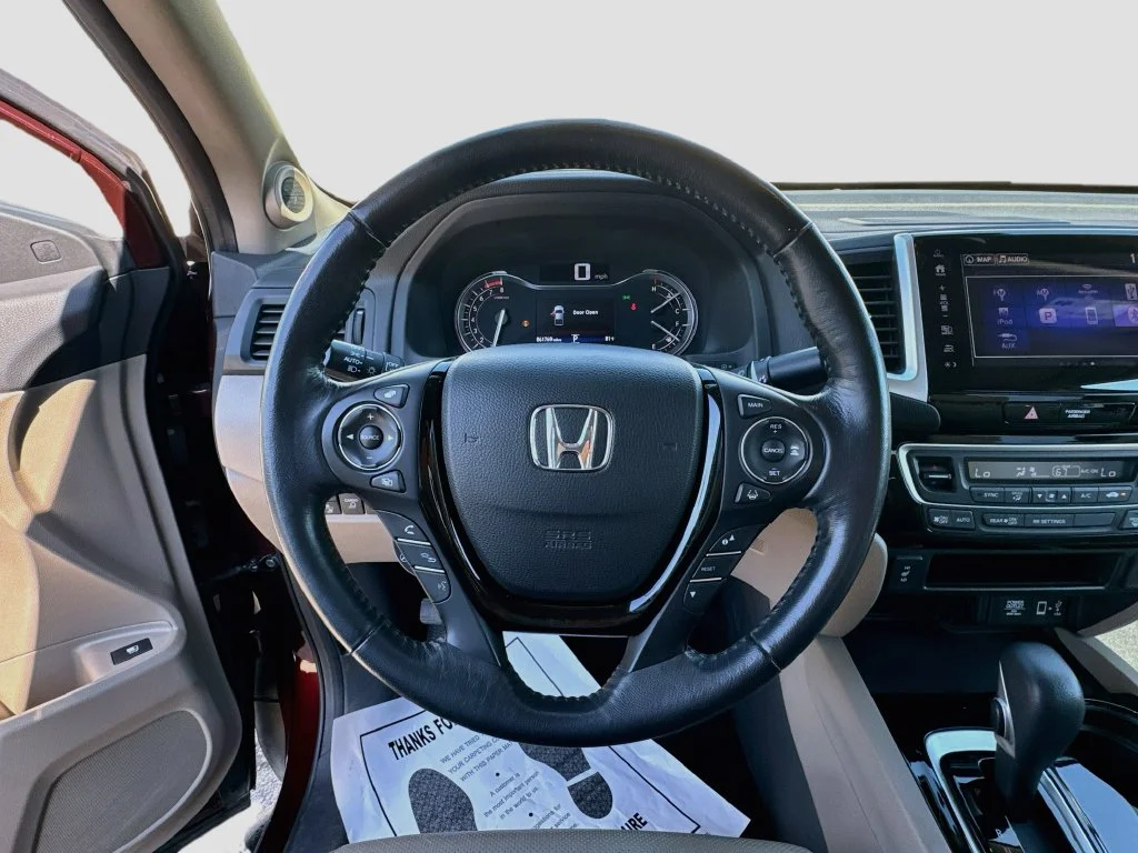 Used 2017 Red Honda RTL-E image 11