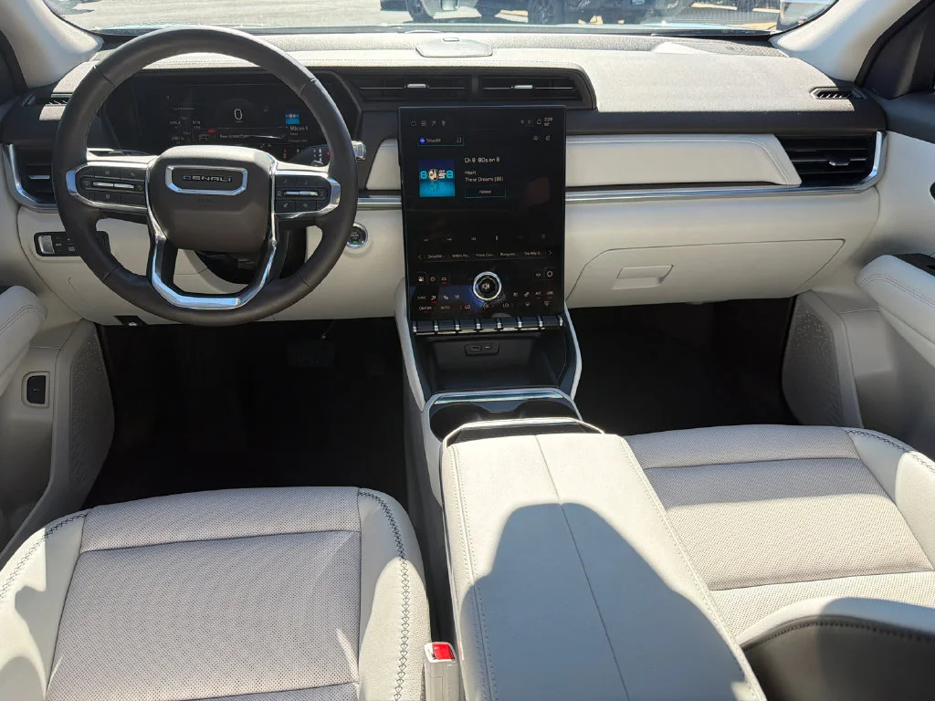 Used 2026 Silver GMC Denali image 23