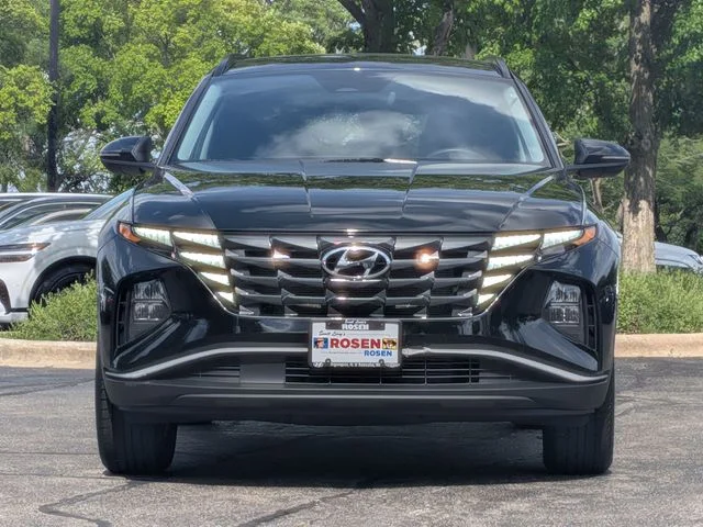 Certified Used 2023 Black Hyundai SEL image 2
