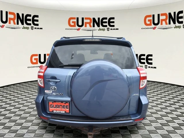 Used 2010 Blue Toyota Limited image 4