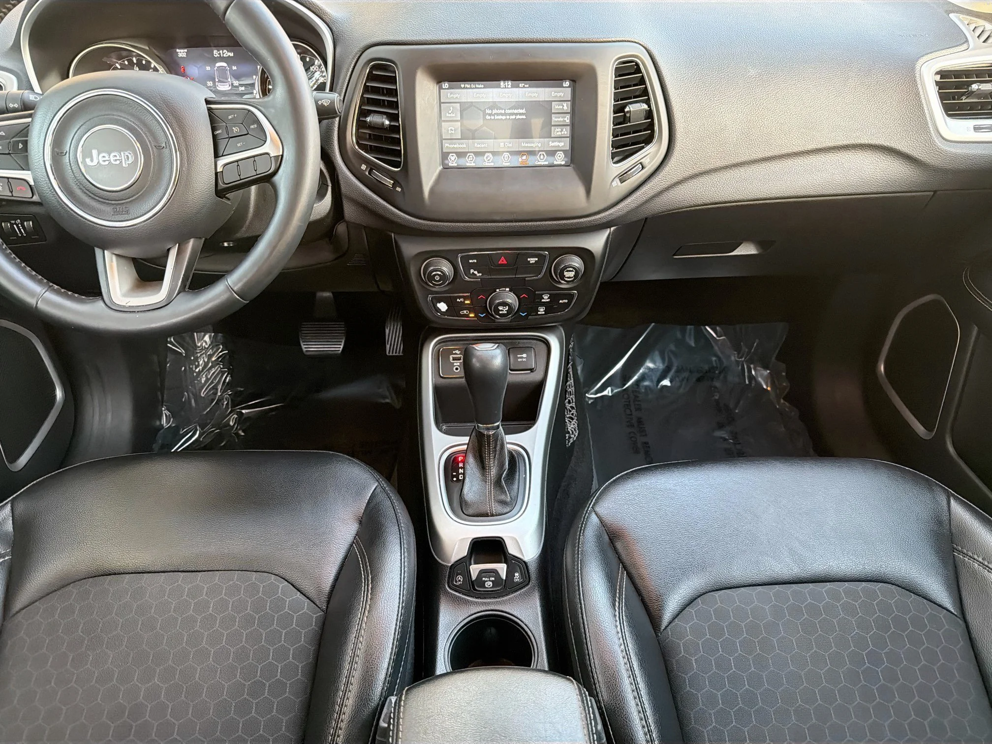Used 2018 Redline Pearlcoat Jeep Latitude image 18