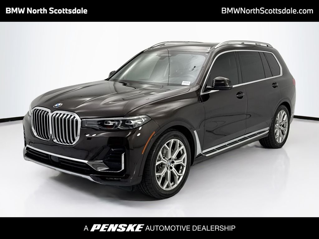 2022 BMW X7 xDrive40i's photo