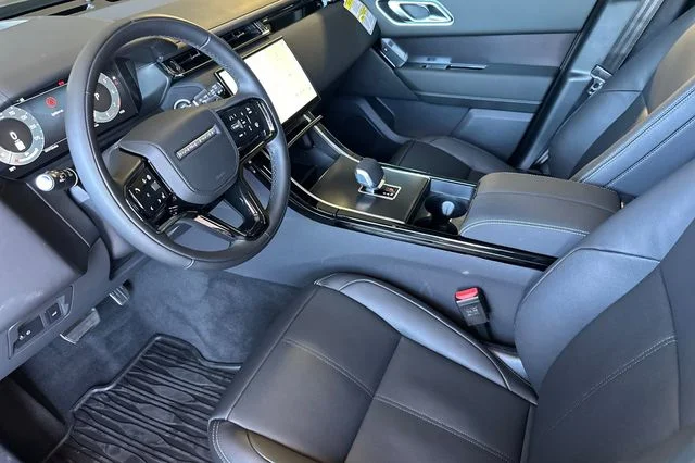 New 2026 Zadar Grey Land Rover P250 Base image 9