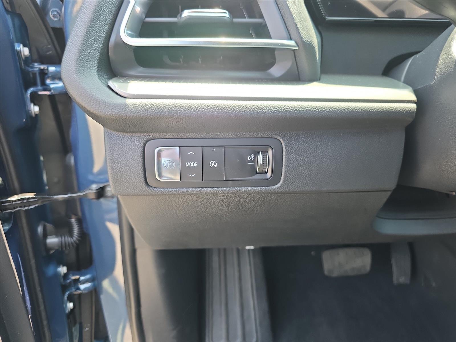 2026 Chevrolet Traverse LT - Photo 18