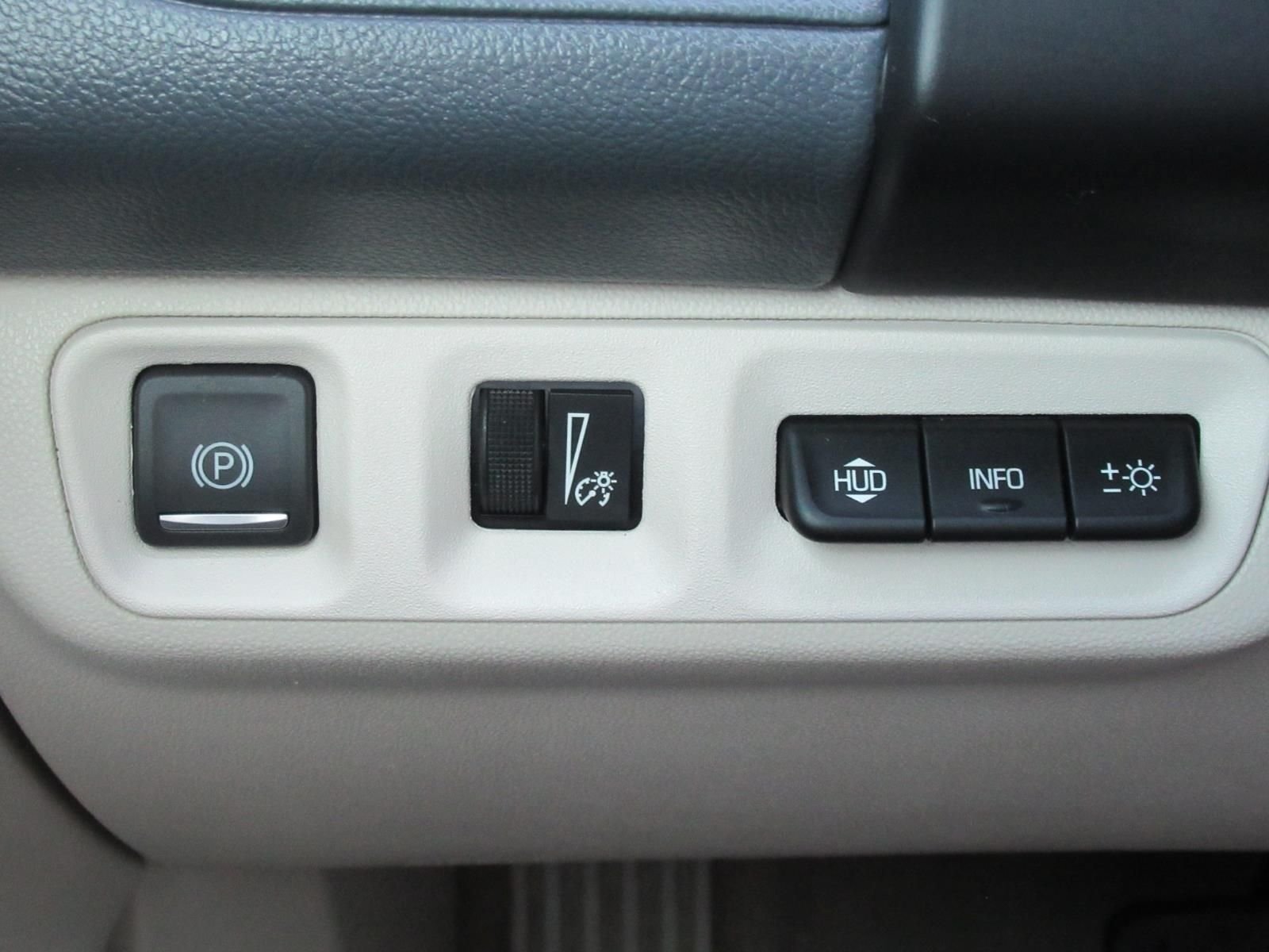 Used 2021 Gray GMC Denali image 23