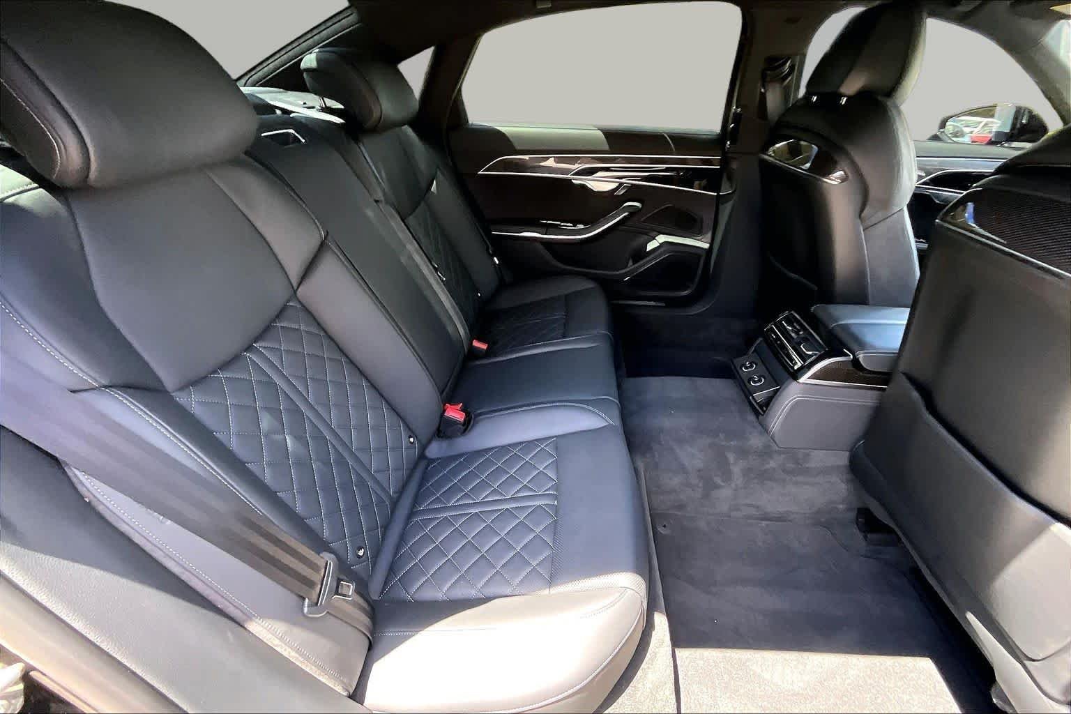 Used 2022 Mythos Black Metallic Audi  image 20