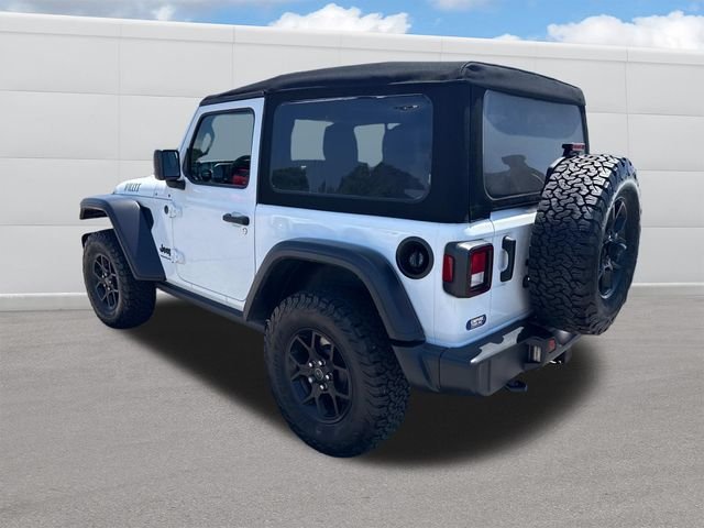 2024 Jeep Wrangler Willys photo 3