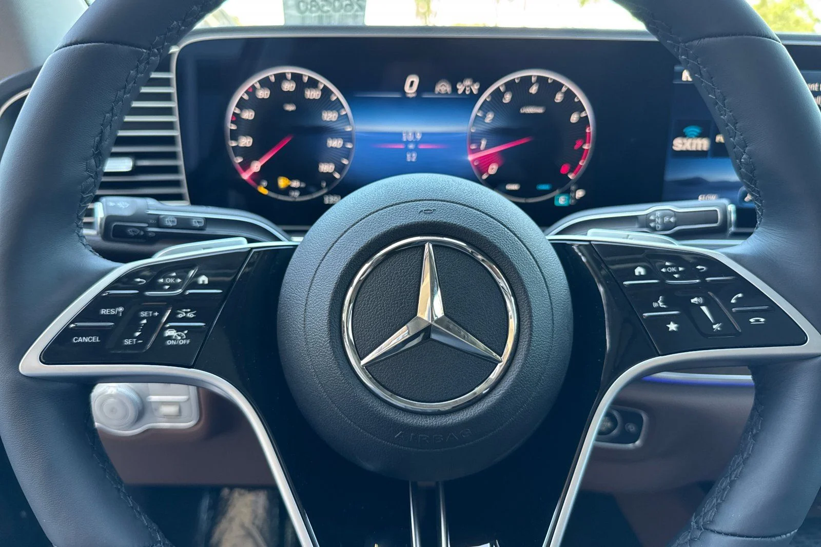 New 2026 Obsidian Black Metallic Mercedes-Benz GLE 350 image 22