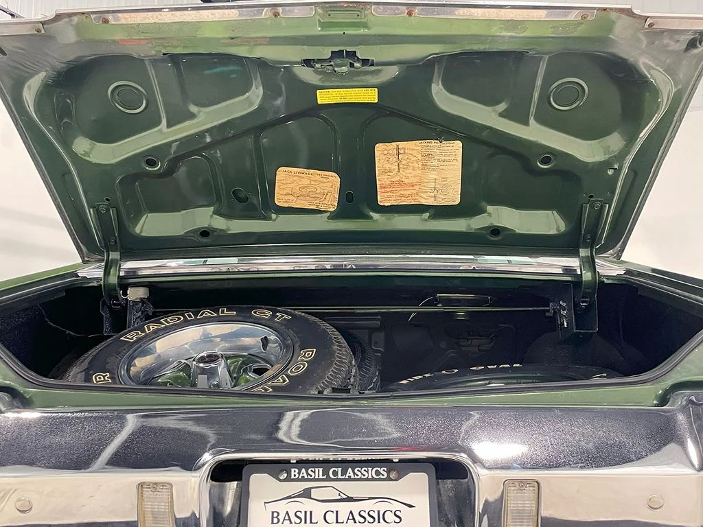 Used 1972  Oldsmobile  image 45