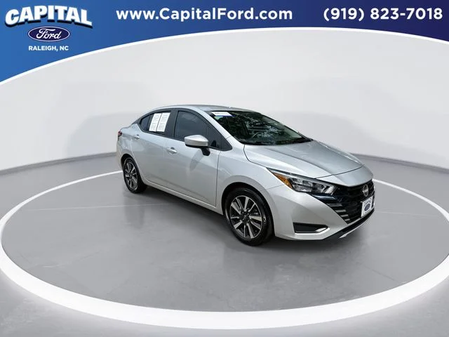 Used 2025 Silver Nissan 1.6 SV image 2