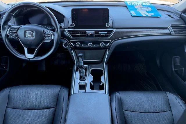 Used 2020 White Honda EX-L image 21