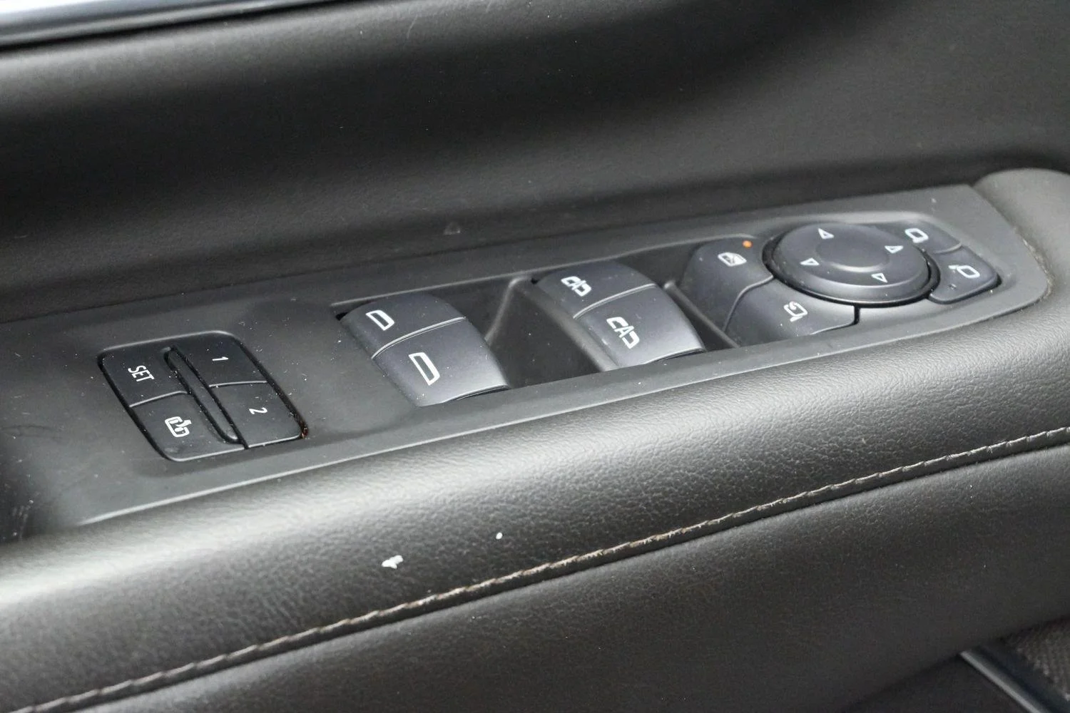 Used 2024 Black Chevrolet Z71 image 14