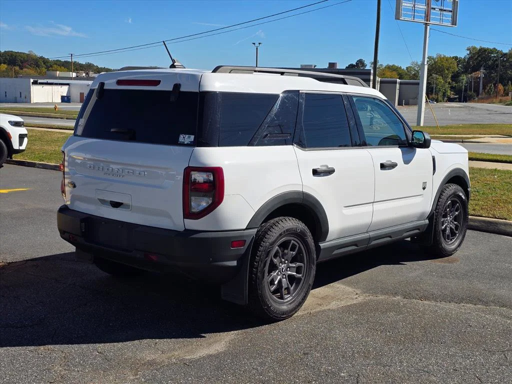 Used 2021 White Ford Big Bend image 11