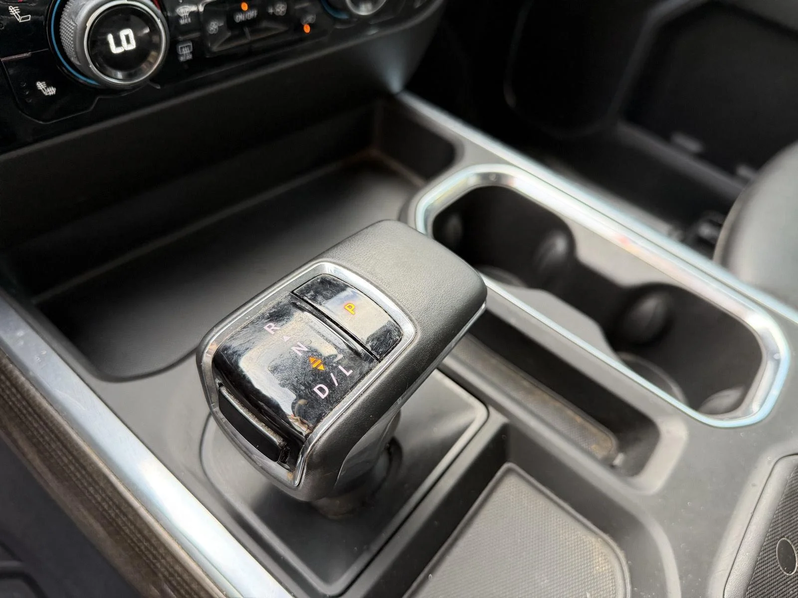 Used 2025 gray Chevrolet RST image 13