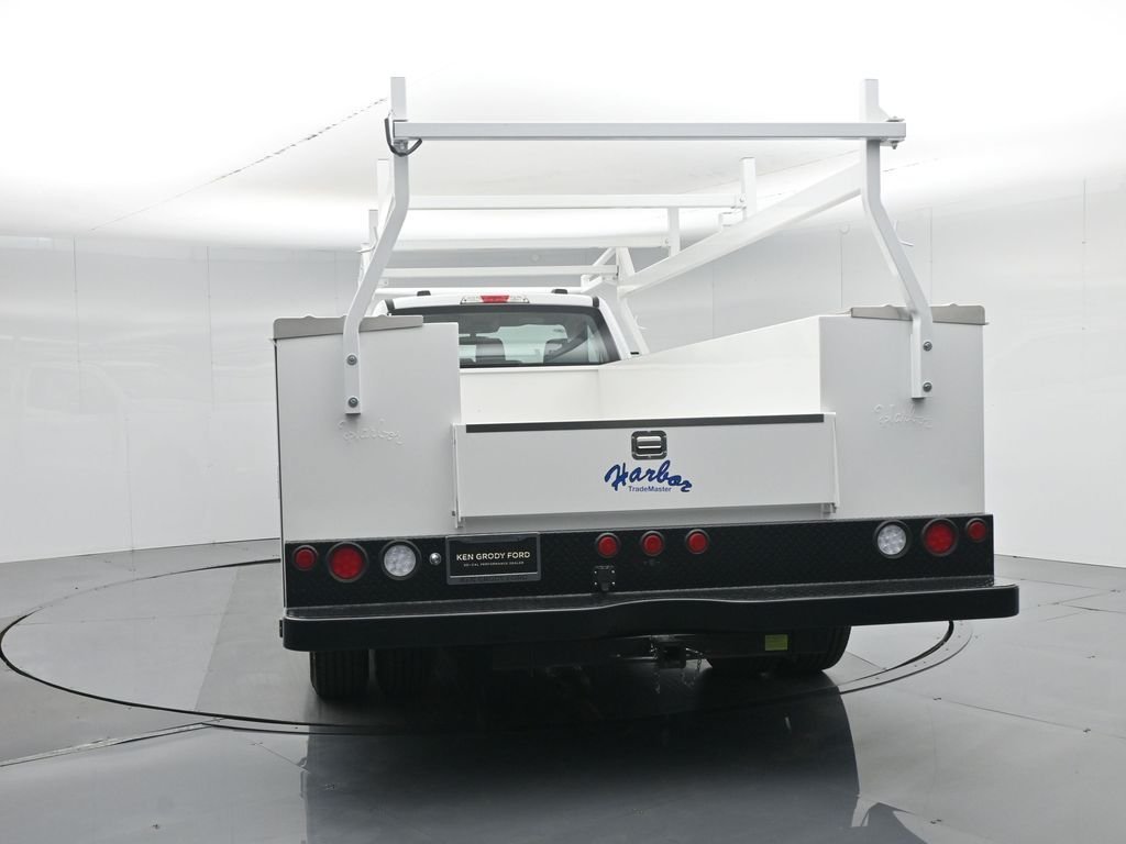 New 2025 Oxford White Ford XL image 33
