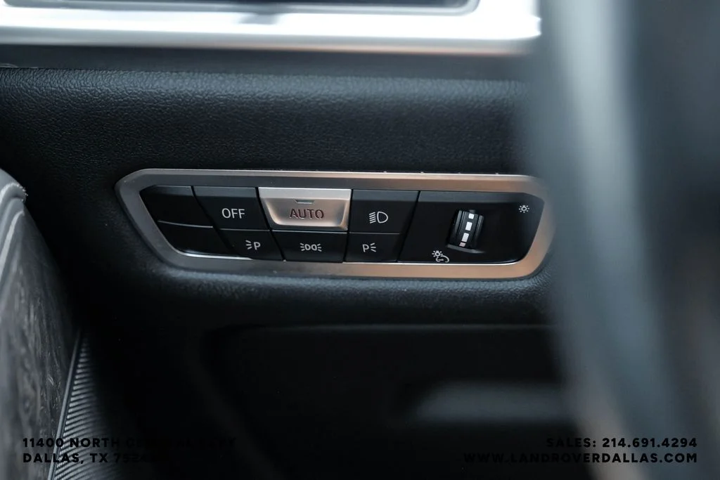 Used 2023 Mineral White Metallic BMW xDrive40i image 29
