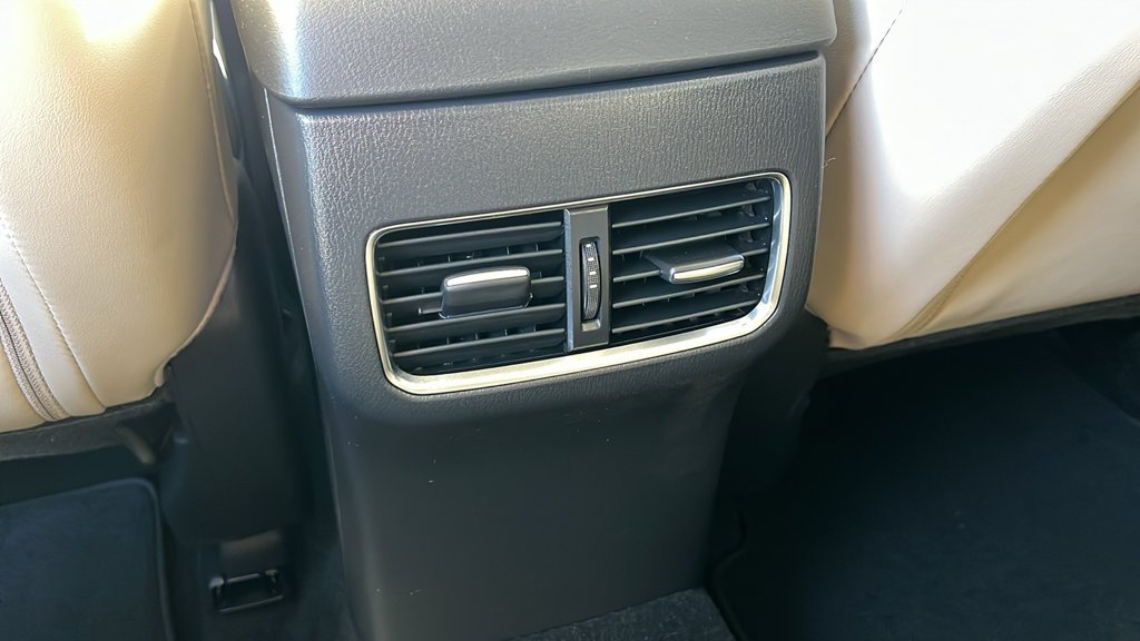 Used 2018 Blue Mazda Touring image 9