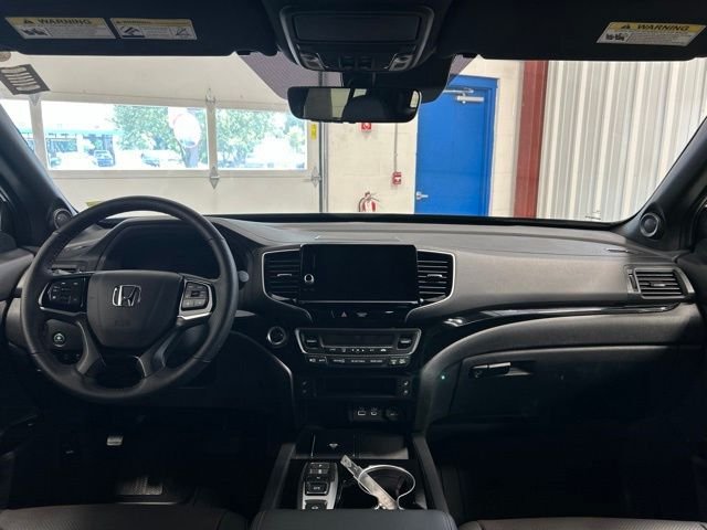 2025 Honda Ridgeline Black Edition - Photo 18