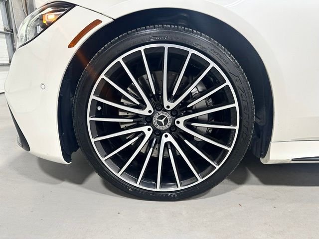 Certified Used 2021 White Mercedes-Benz S 580 image 23