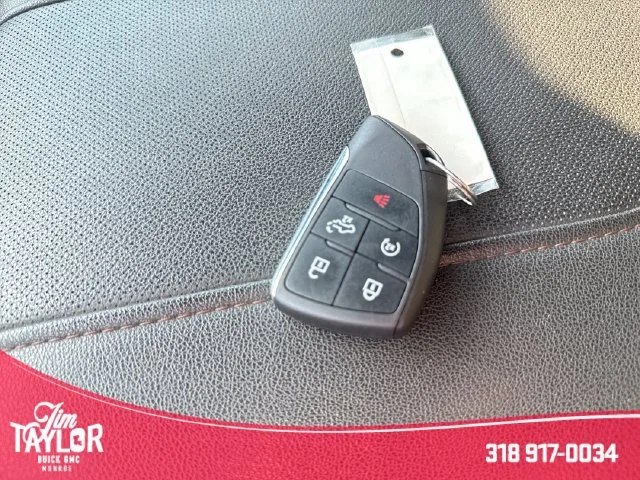 Used 2024 Silver GMC AT4 image 30