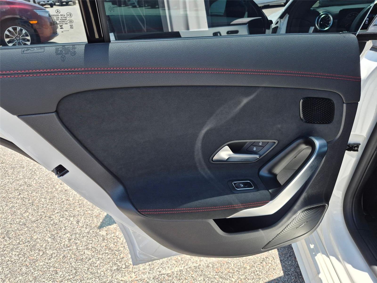 Used 2025 Polar White Mercedes-Benz CLA 250 image 25