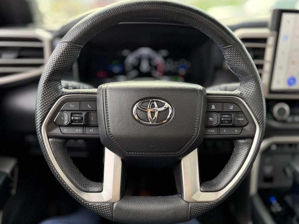 Used 2026  Toyota Limited image 10