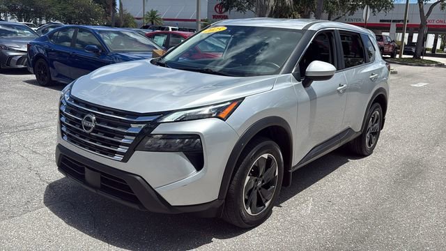 Used 2025 Brilliant Silver Metallic Nissan SV image 3