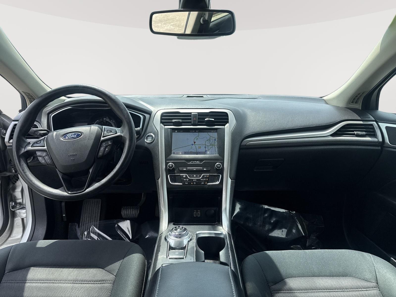 Used 2019 Ingot Silver Ford SE image 25