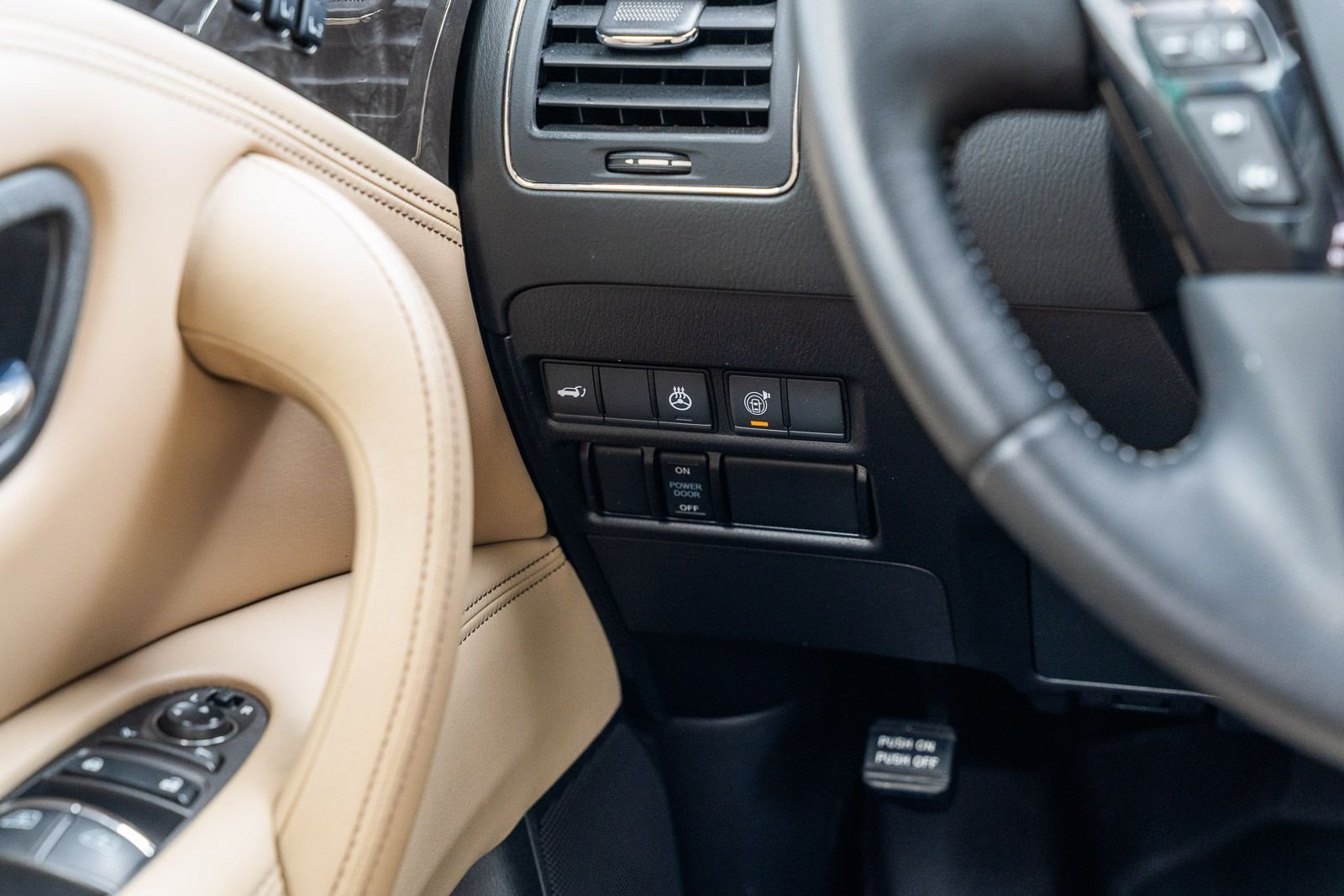 2023 Nissan Armada Platinum - Photo 45