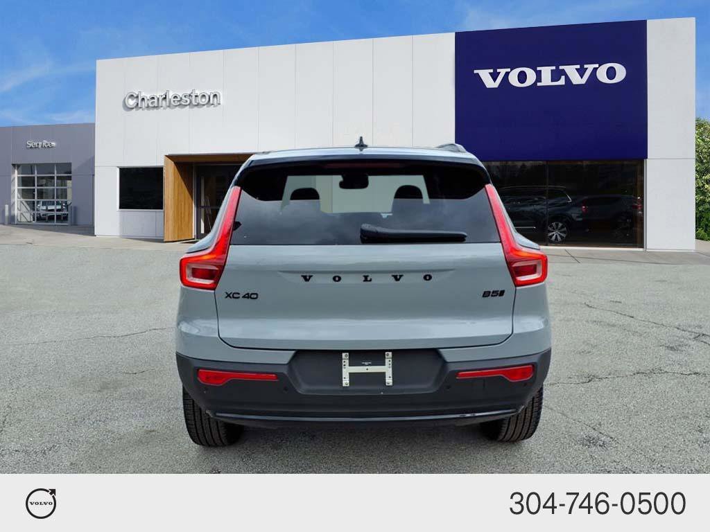 New 2026 Vapour Grey Volvo Ultra Black Edition image 4