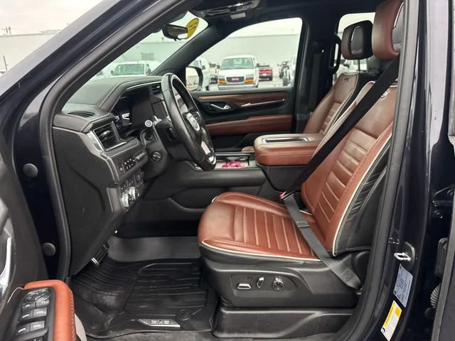Used 2023 Titanium Rush Metallic GMC Denali Ultimate image 11
