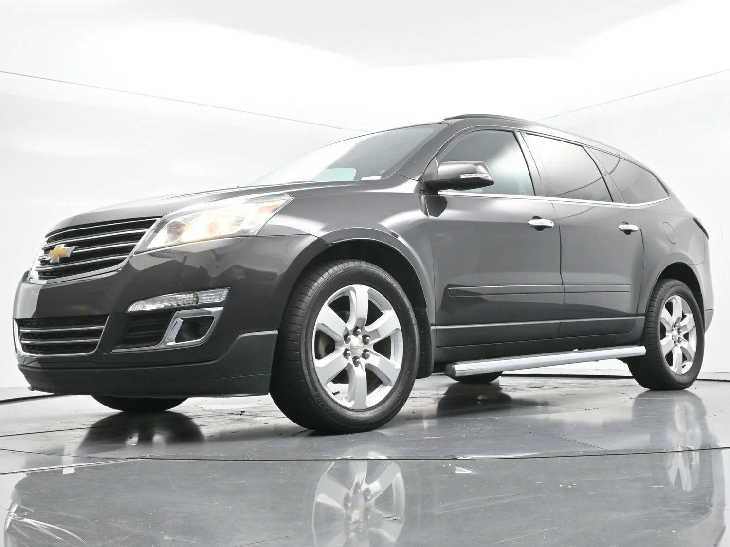 Used 2016 Tungsten Metallic Chevrolet LT image 45
