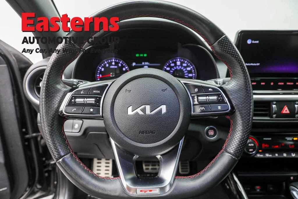 Used 2022 Black Kia GT image 10