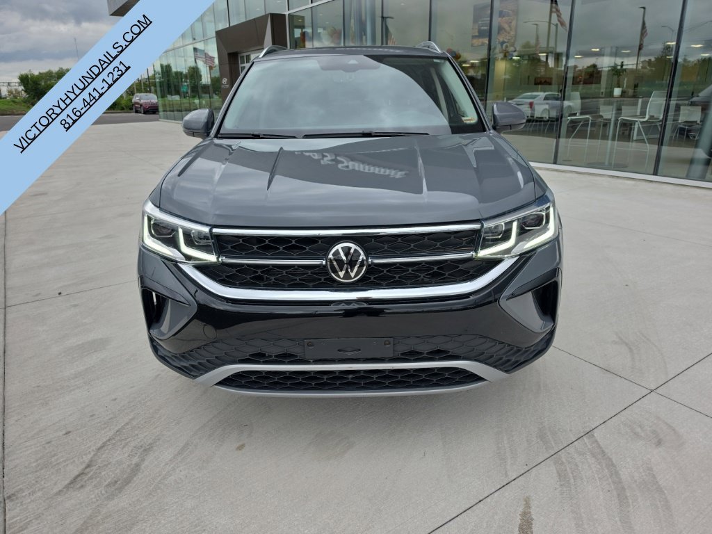 Used 2023 Gray Volkswagen 1.5T SEL image 9