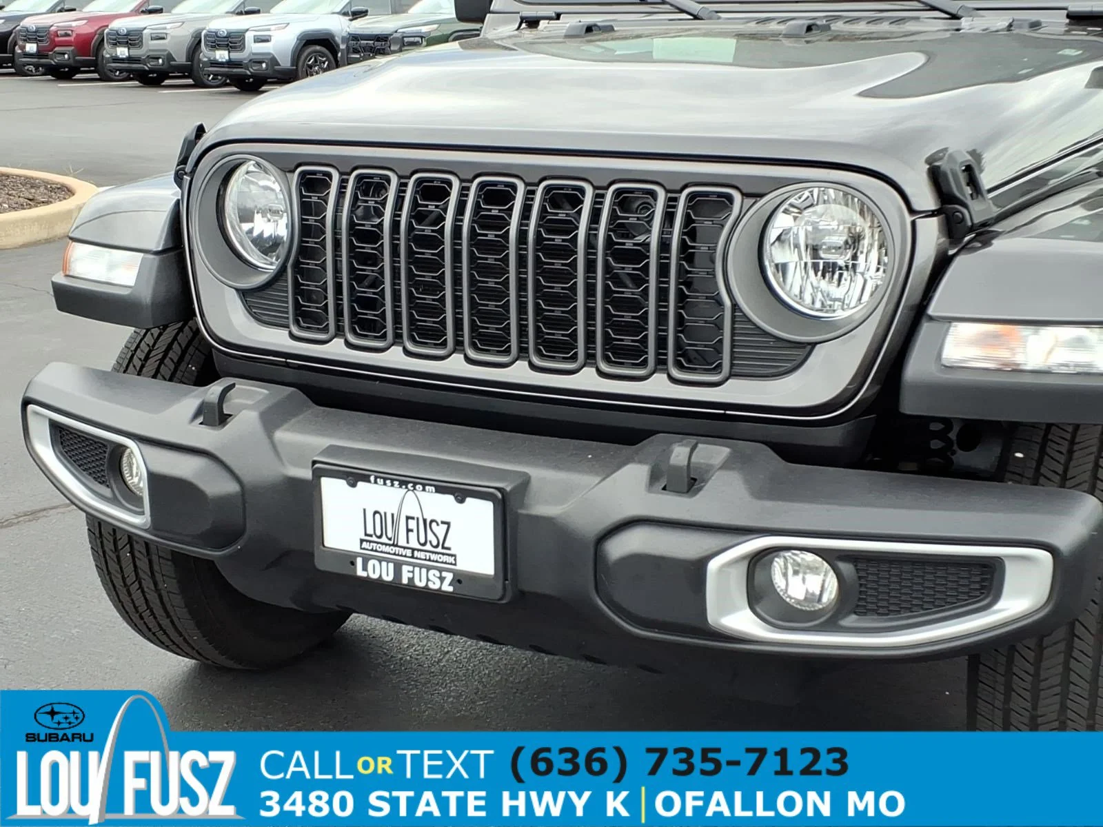 Used 2025 Granite Crystal Metallic Clearcoat Jeep Sport S image 33
