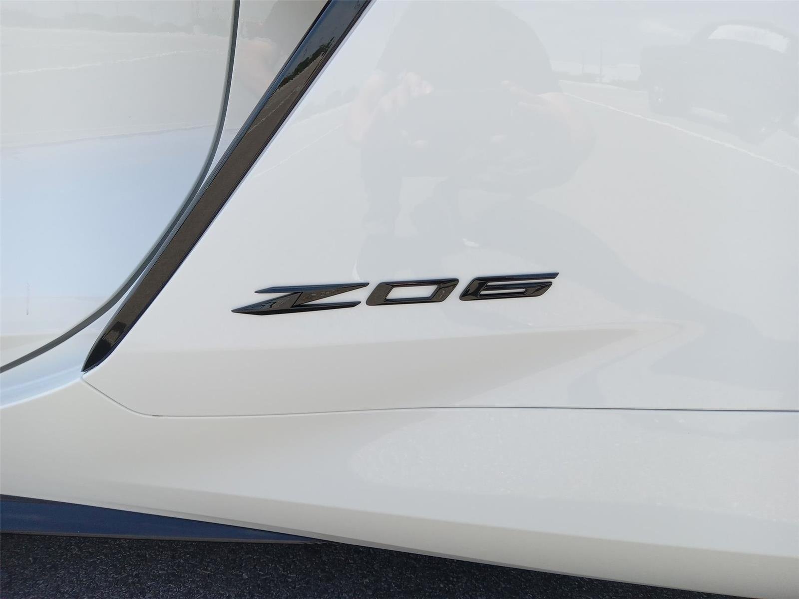 New 2026 Arctic White Chevrolet 2LZ image 21
