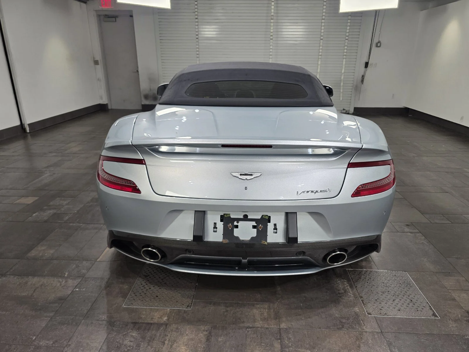 Used 2017 Q Titanium Silver Aston Martin Volante image 16