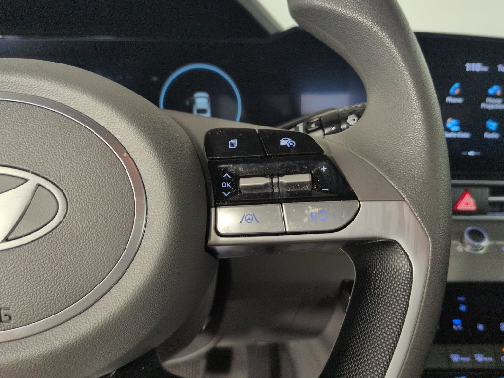 2024 Hyundai Elantra SEL - Photo 41