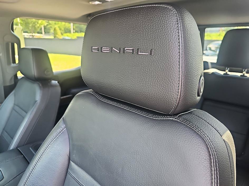 Used 2019 Pacific Blue Metallic GMC Denali image 18
