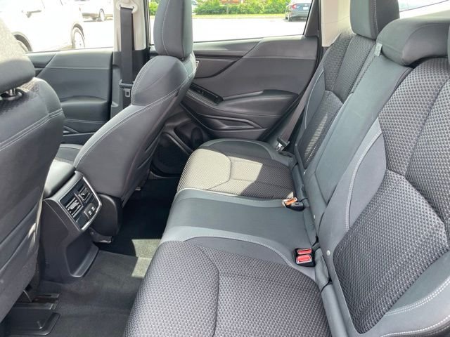 Used 2023 Gray Metallic Subaru Premium image 30