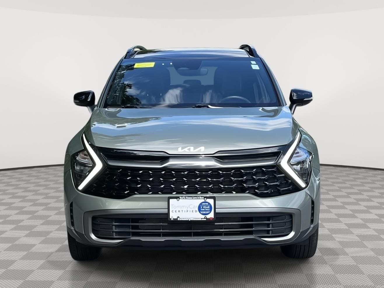 Used 2023 Jungle Green Kia X-Line image 3